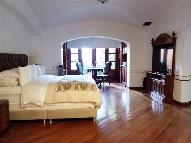 Casa de 4 alcobas en venta en San Lucas, Medellín, 1100 m² · foto 10 de 19