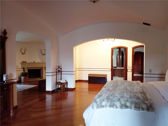 Casa de 4 alcobas en venta en San Lucas, Medellín, 1100 m² · foto 11 de 19