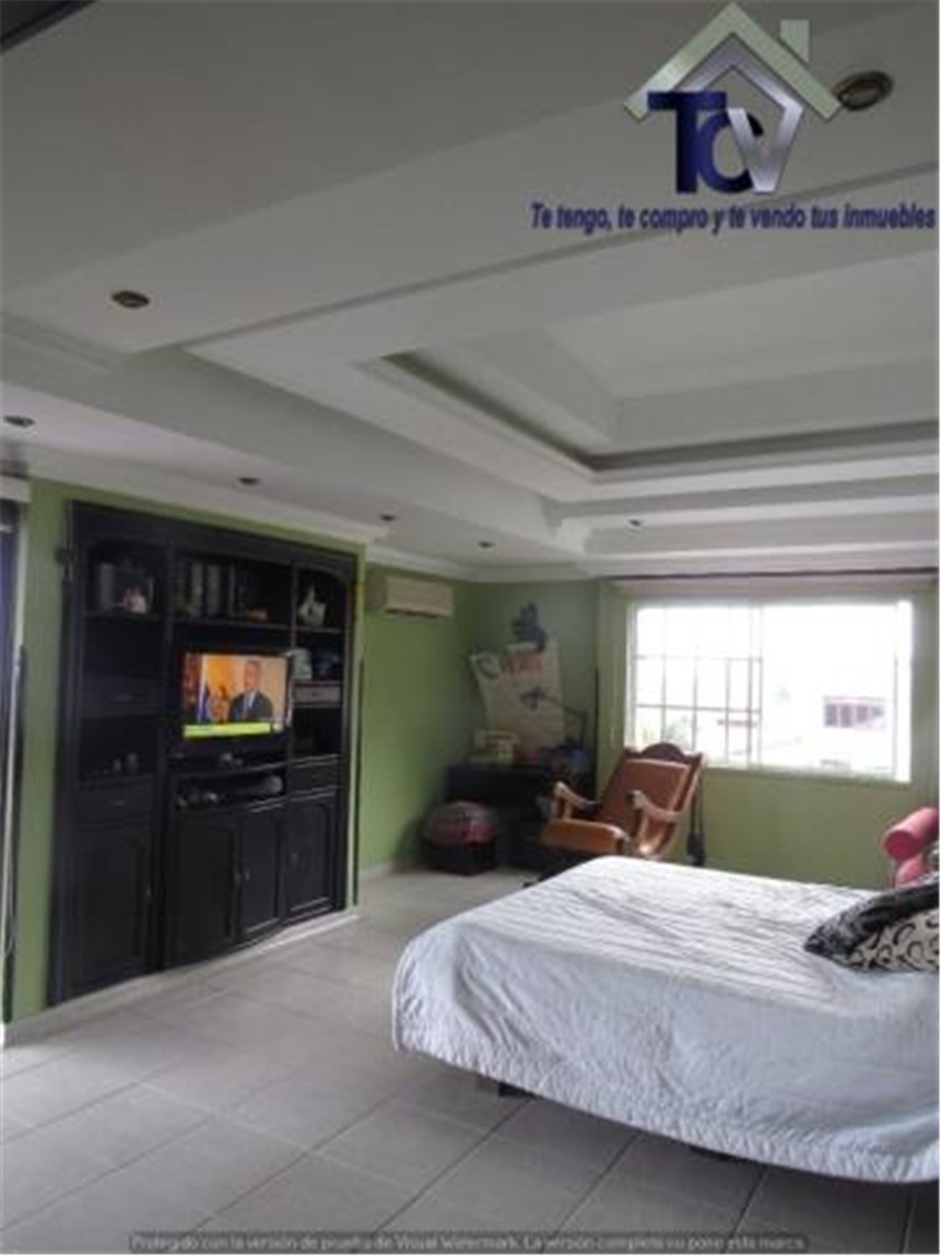 Casa de 6 alcobas en venta en Lagos Del Cacique, Bucaramanga, 630 m² · foto 10 de 19