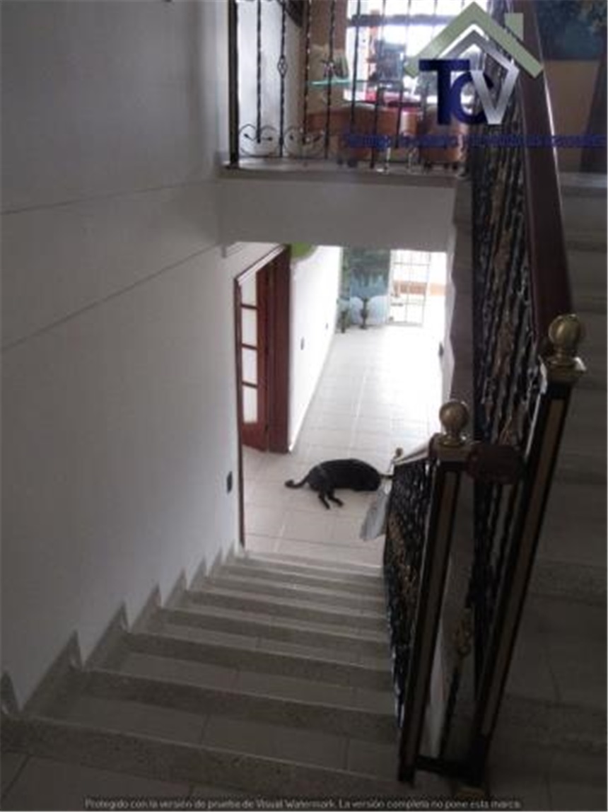 Casa de 6 alcobas en venta en Lagos Del Cacique, Bucaramanga, 630 m² · foto 2 de 19