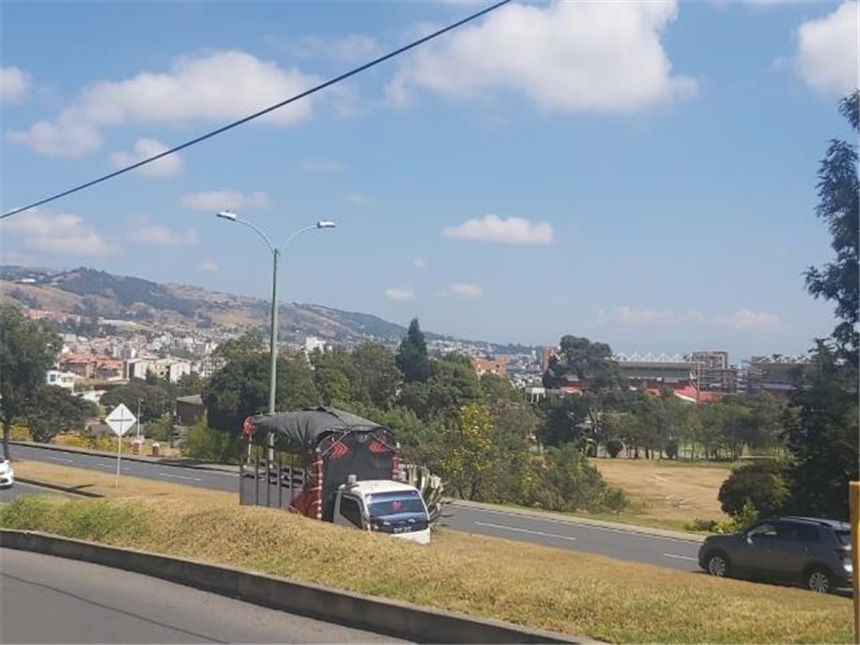 Casa en venta en Las Nieves, Tunja, 376 m² · foto 4 de 4