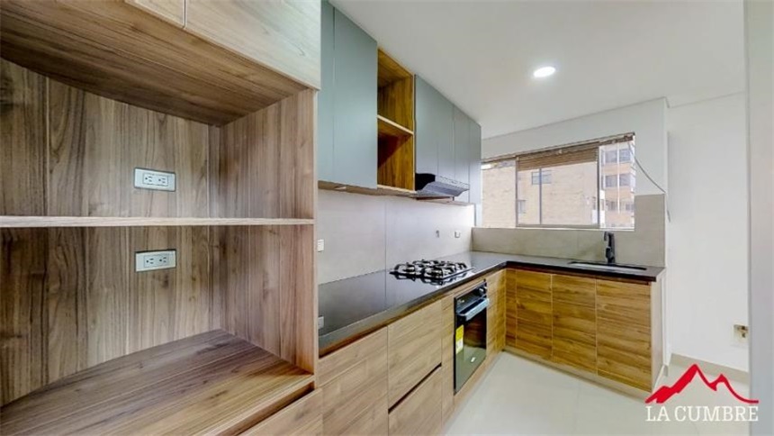 Apartamento de 3 alcobas en arriendo en Las Lomas, Medellín, 190 m² · foto 5 de 11