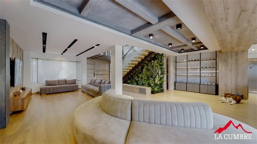 Casa de 5 alcobas en venta en El Tesoro, Medellín, 500 m² · foto 10 de 16