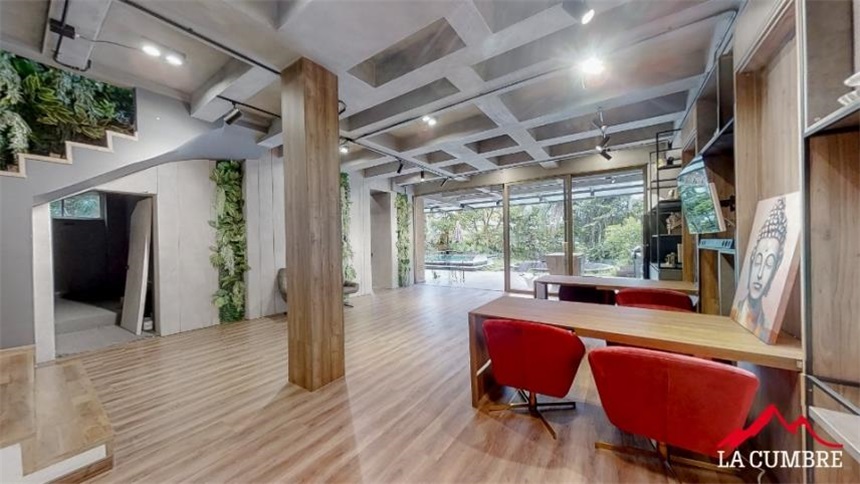 Casa de 5 alcobas en venta en El Tesoro, Medellín, 500 m² · foto 12 de 16