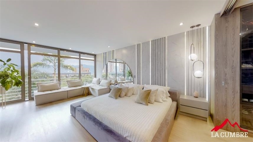 Casa de 5 alcobas en venta en El Tesoro, Medellín, 500 m² · foto 14 de 16