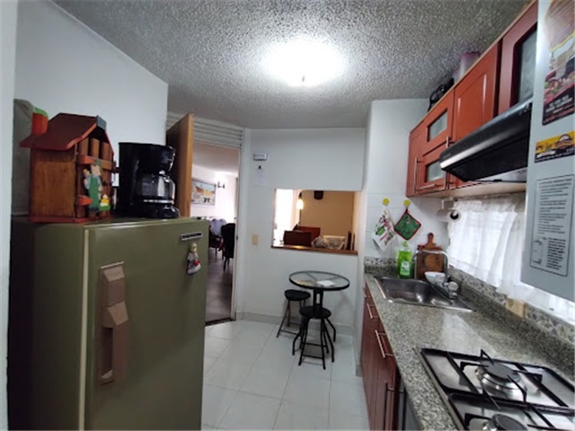 Piso – Bogotá, Localidad Kennedy - Más