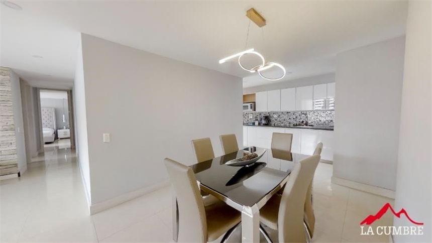 Apartamento de 3 alcobas en arriendo en El Tesoro, Medellín, 130 m² · foto 6 de 8