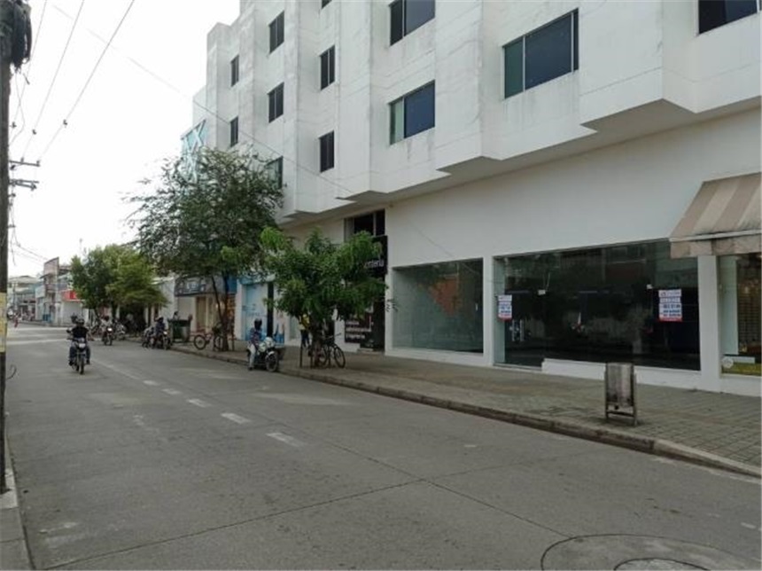 Local en Arriendo - Vista 2
