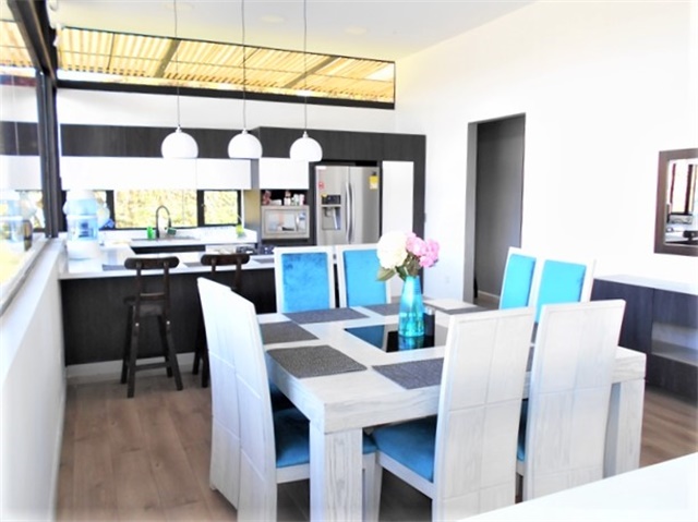 Casa de 3 alcobas en venta en Las Palmas, Medellín, 850 m² · foto 4 de 17