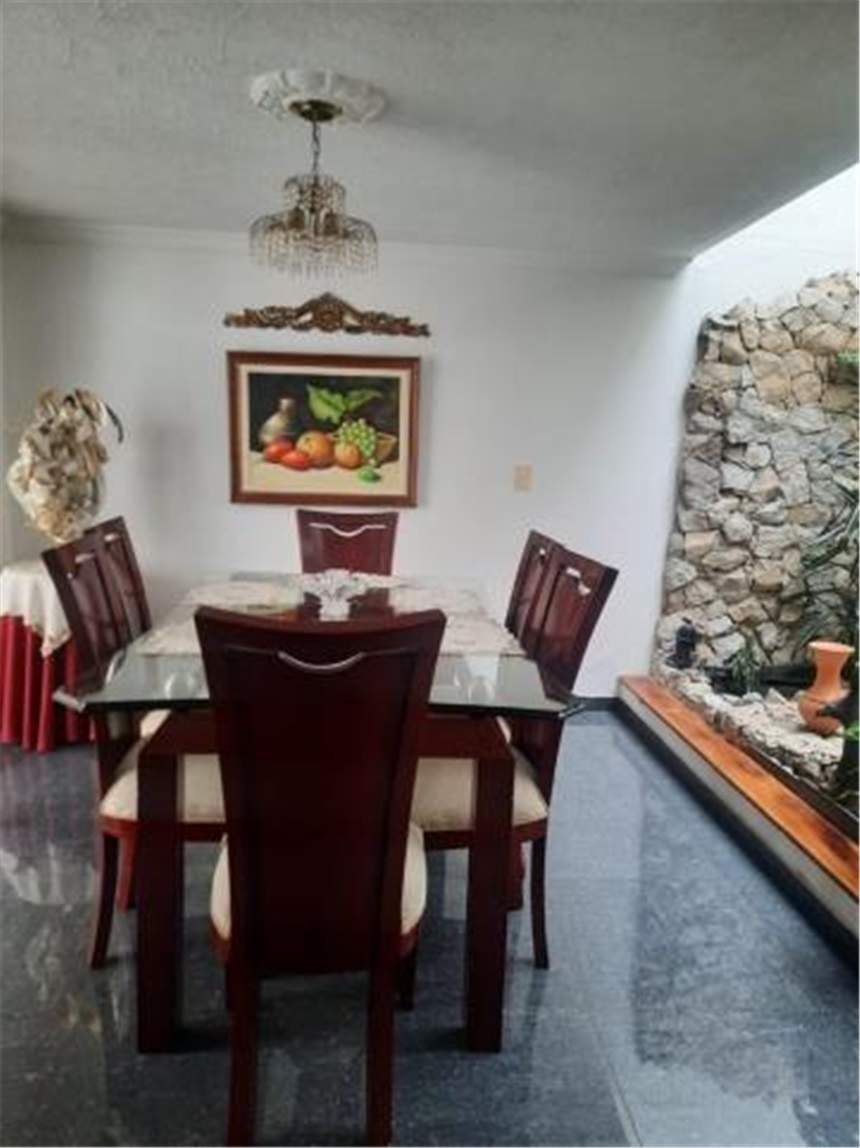 Casa de 8 alcobas en arriendo en San Ignacio, Pasto, 350 m² · foto 7 de 15