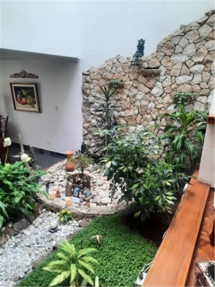 Casa de 8 alcobas en arriendo en San Ignacio, Pasto, 350 m² · foto 8 de 15
