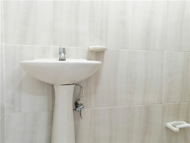 Oficina en arriendo en El Poblado, Medellín, 33 m² · foto 11 de 11