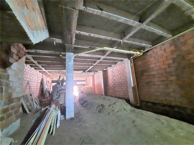Local en Arriendo - Vista 2