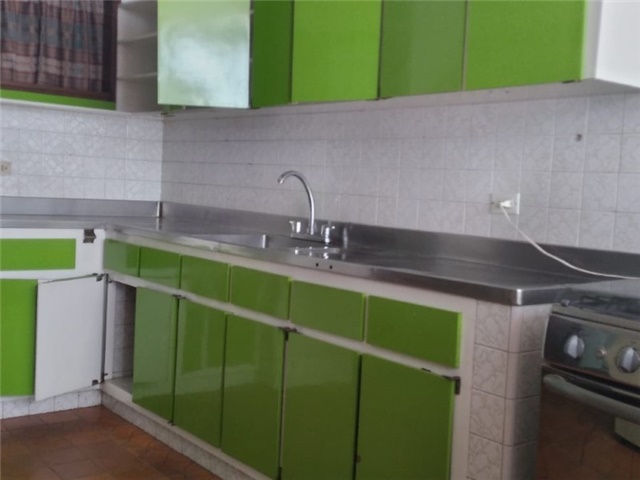Casa de 1 alcoba en arriendo en Belén Rosales, Medellín, 330 m² · foto 2 de 16