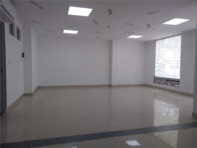 Oficina en arriendo en Suramericana, Medellín, 200 m² · foto 9 de 11