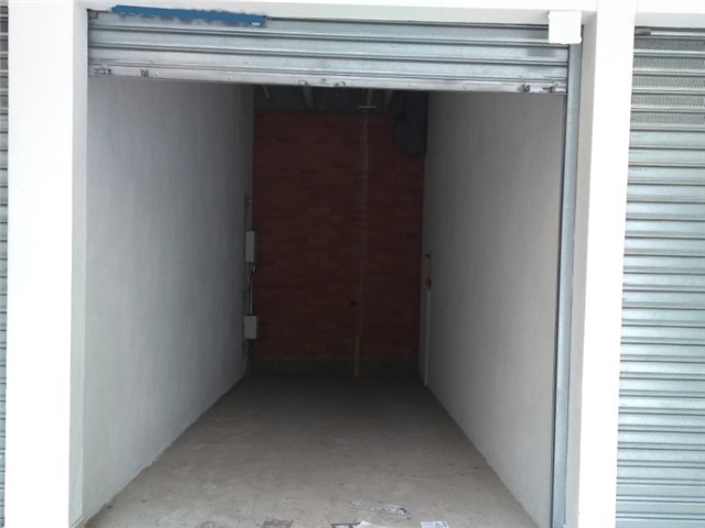 Local en arriendo en Bombona No.1, Medellín, 20 m² · foto 2 de 4