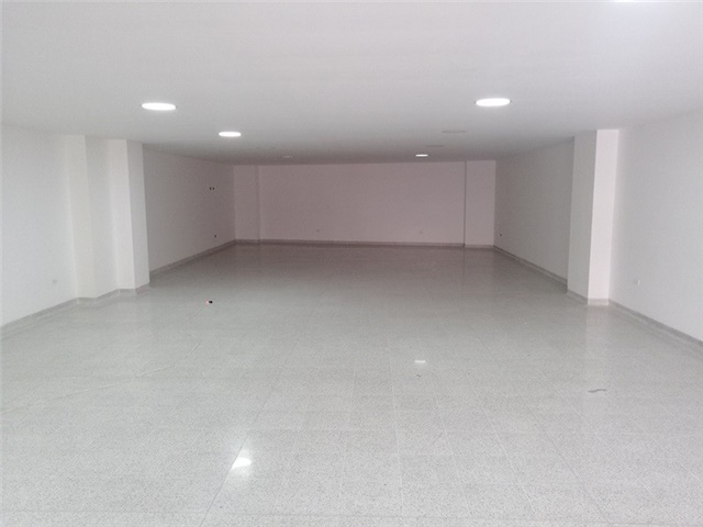 Local en Arriendo - Veel