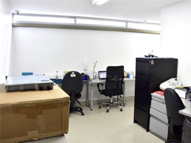 Oficina en Arriendo - Vista 2