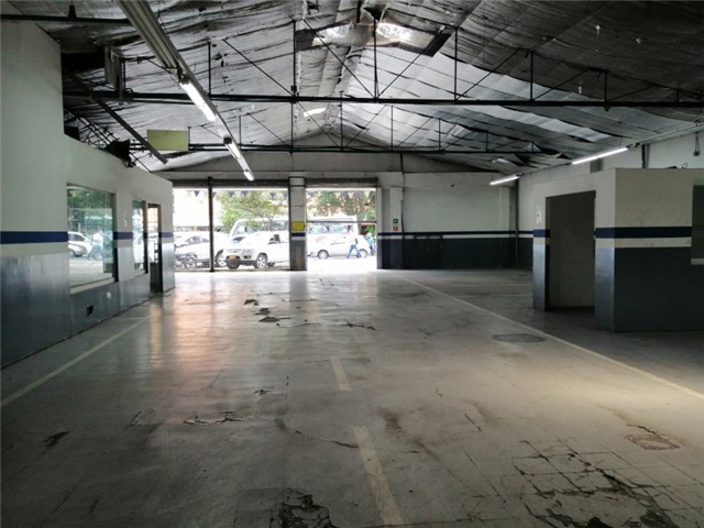 Bodega en Arriendo - Más