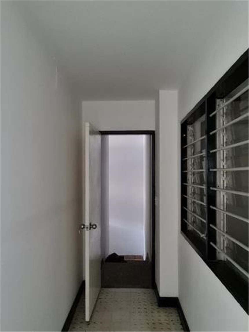 Local en Arriendo - Vista 5