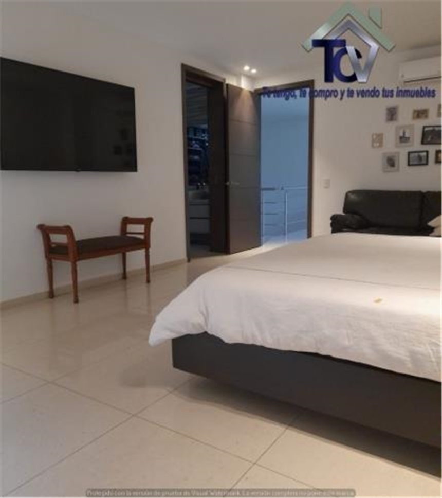 Casa de 5 alcobas en venta en Casco Antiguo - Floridablanca, Floridablanca, 424 m² · foto 13 de 24