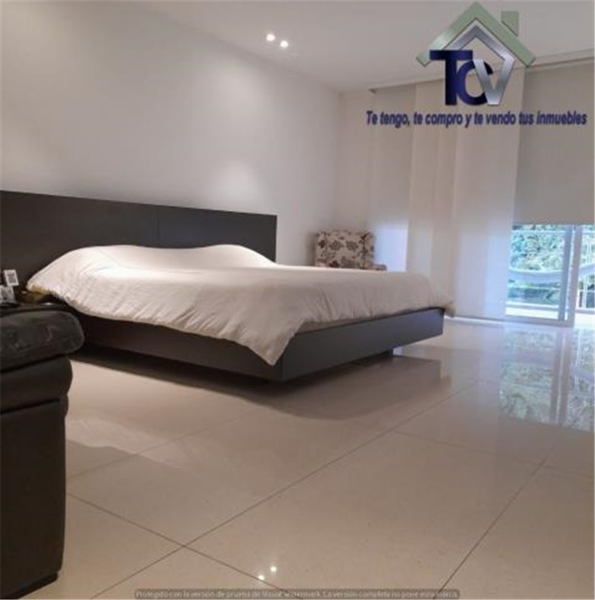 Casa de 5 alcobas en venta en Casco Antiguo - Floridablanca, Floridablanca, 424 m² · foto 12 de 24
