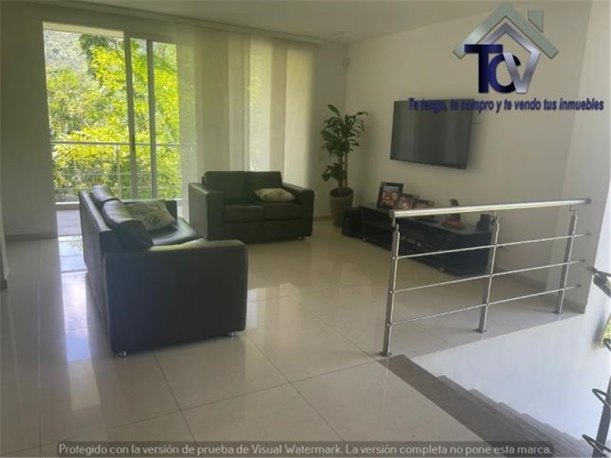 Casa de 5 alcobas en venta en Casco Antiguo - Floridablanca, Floridablanca, 424 m² · foto 8 de 24