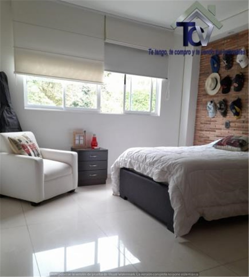 Casa de 5 alcobas en venta en Casco Antiguo - Floridablanca, Floridablanca, 424 m² · foto 11 de 24