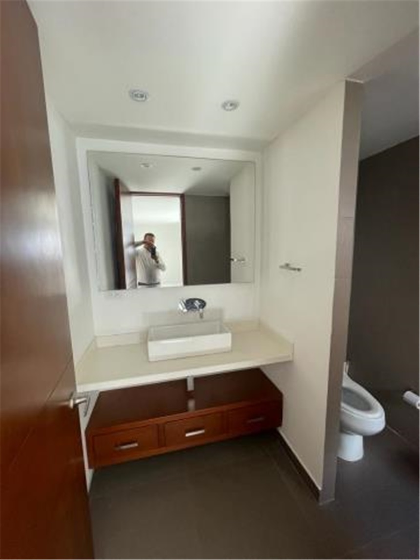 Piso – Bogotá, El Refugio - Vista 3