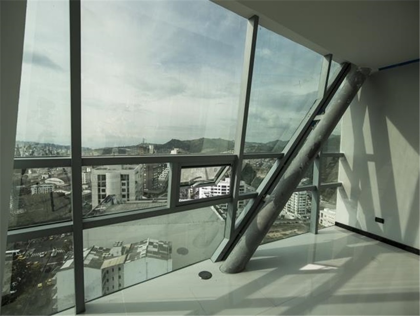 Consultorio en venta en Cable, Manizales, 324 m² · foto 4 de 20