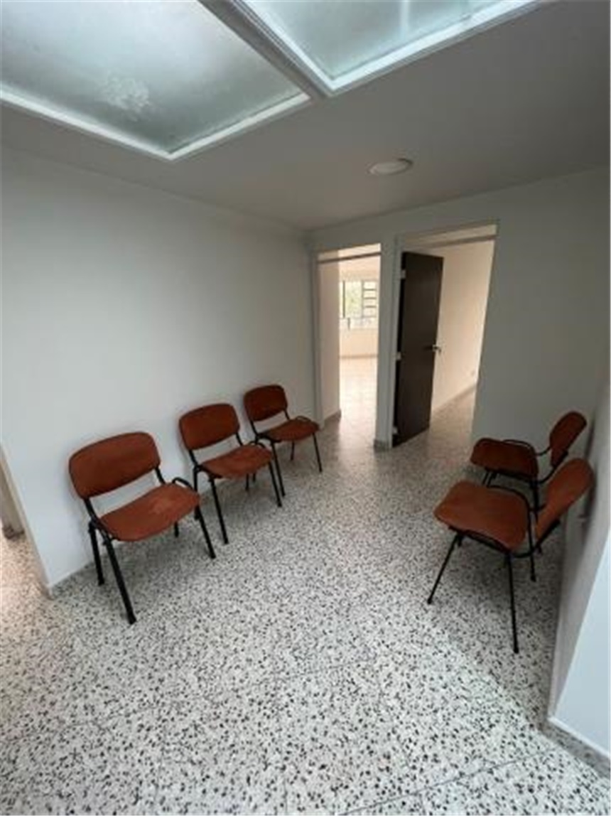 Oficina en Arriendo - Vista 4