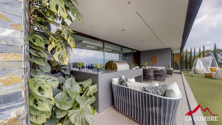 Apartamento de 3 alcobas en venta en Medellín, 398 m² · foto 6 de 16