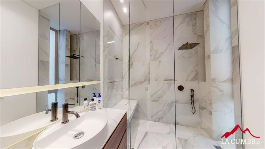 Apartamento de 3 alcobas en venta en Medellín, 398 m² · foto 13 de 16