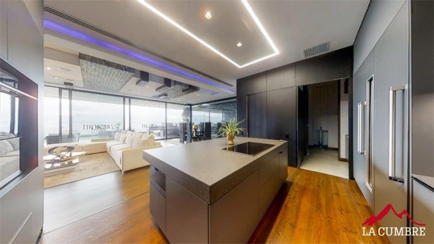 Apartamento de 3 alcobas en venta en Medellín, 398 m² · foto 10 de 16
