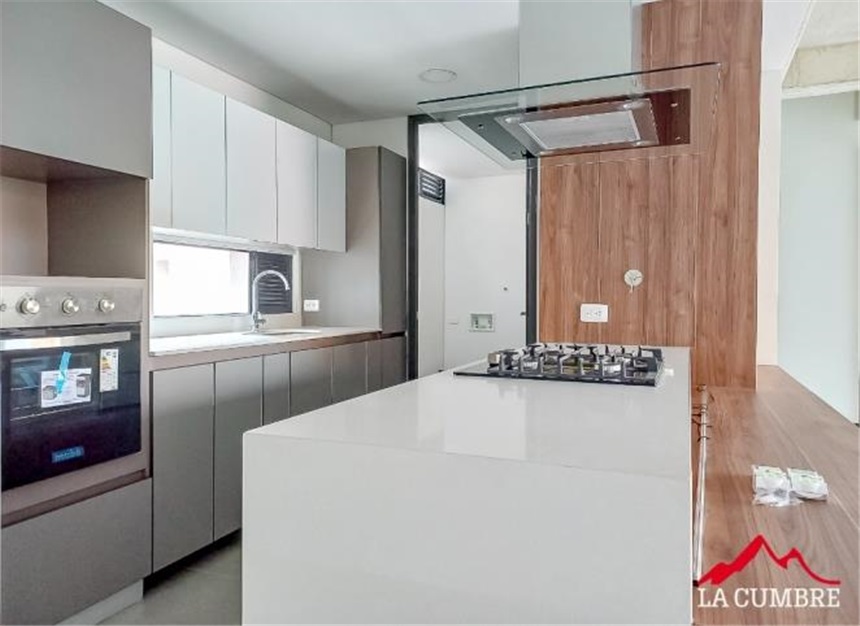 Apartamento de 2 alcobas en arriendo en Granizal, Medellín, 150 m² · foto 6 de 12
