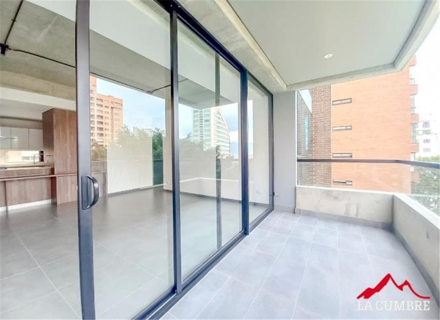 Apartamento de 2 alcobas en arriendo en Granizal, Medellín, 150 m² · foto 3 de 12