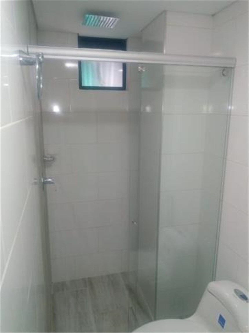 Piso – Bogotá, Galerías, Localidad Teusaquillo - Más
