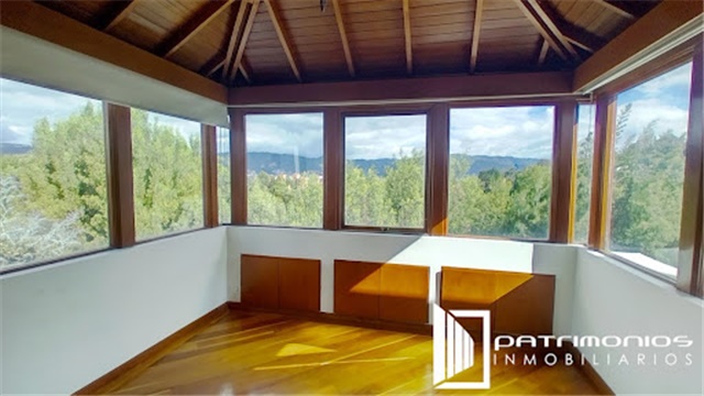 Casa de 3 alcobas en venta en Colinas De Suba, Bogotá, 241 m² · foto 7 de 24
