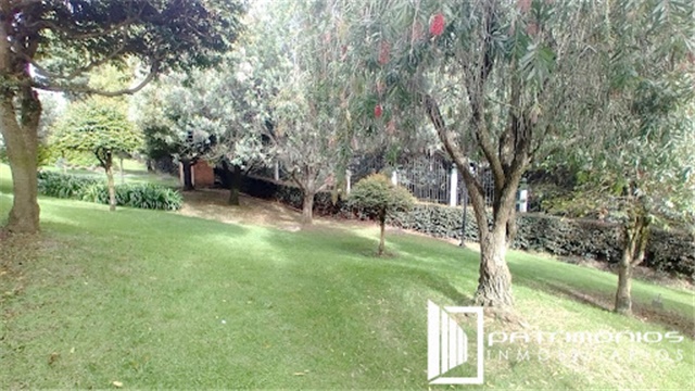 Casa de 3 alcobas en venta en Colinas De Suba, Bogotá, 241 m² · foto 18 de 24