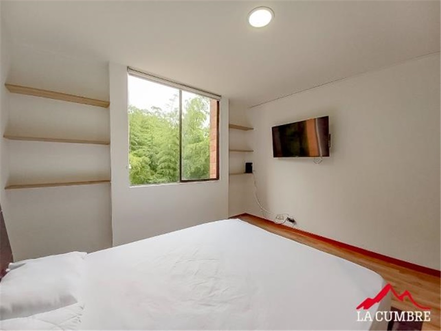 Apartamento de 3 alcobas en arriendo en Los Balsos, Medellín, 140 m² · foto 10 de 10