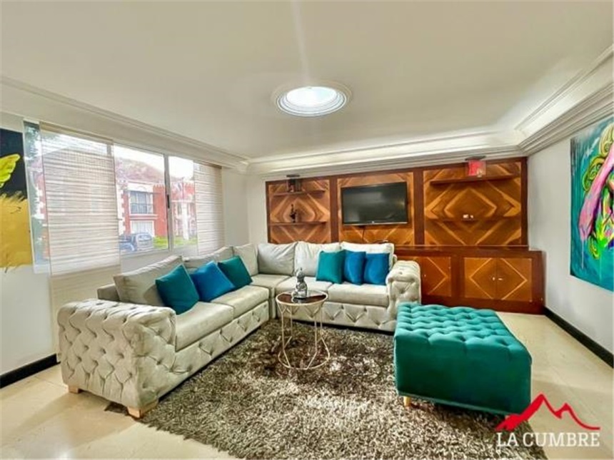 Casa de 5 alcobas en venta en Los Balsos, Medellín, 870 m² · foto 7 de 15