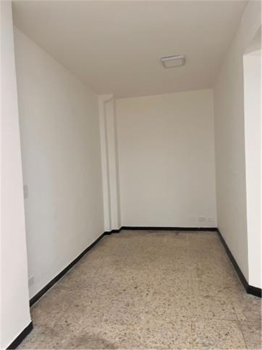 Local en arriendo en El Cedro, Cali, 550 m² · foto 8 de 15