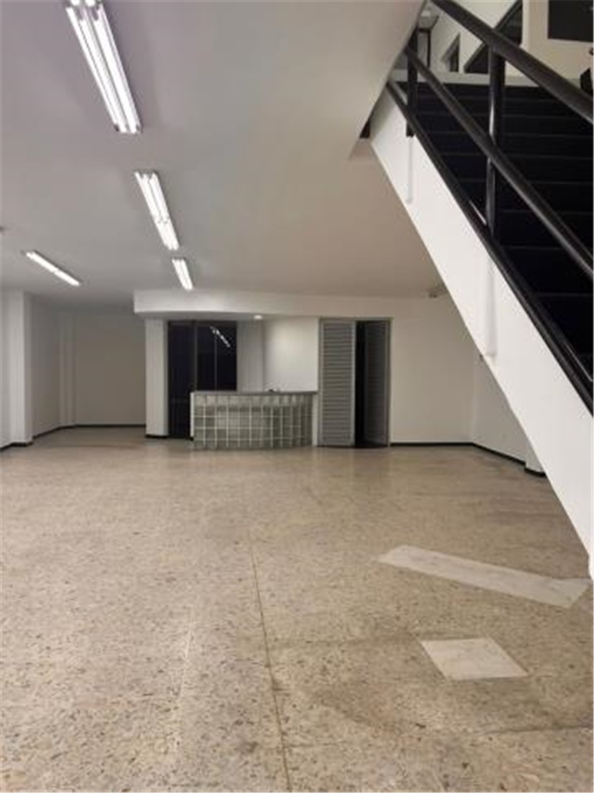 Local en arriendo en El Cedro, Cali, 550 m² · foto 13 de 15