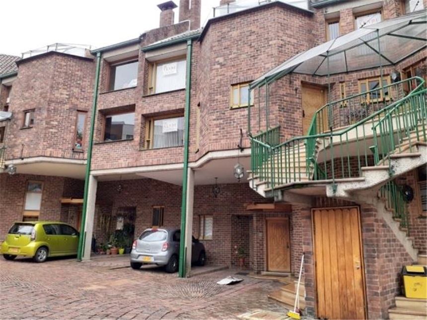 Casa en venta en Calatrava, Bogotá · foto 7 de 24