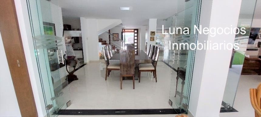 Casa de 5 alcobas en venta en Parque Del Cacique, Bucaramanga, 485 m² · foto 5 de 16
