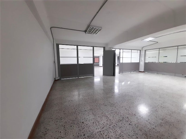Local en arriendo en La Candelaria, Medellín, 382 m² · foto 9 de 13