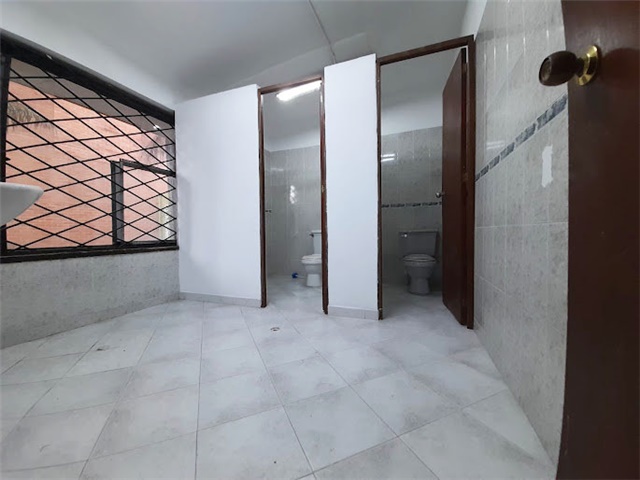Local en arriendo en La Candelaria, Medellín, 382 m² · foto 13 de 13