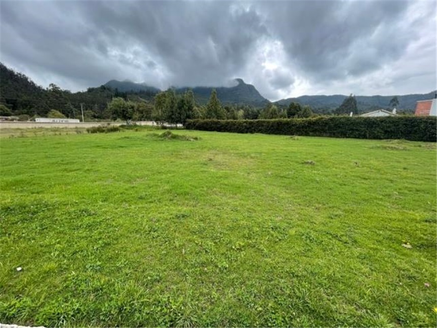 Lote en venta en Gratamira, Sopó, 2186 m² · foto 12 de 15