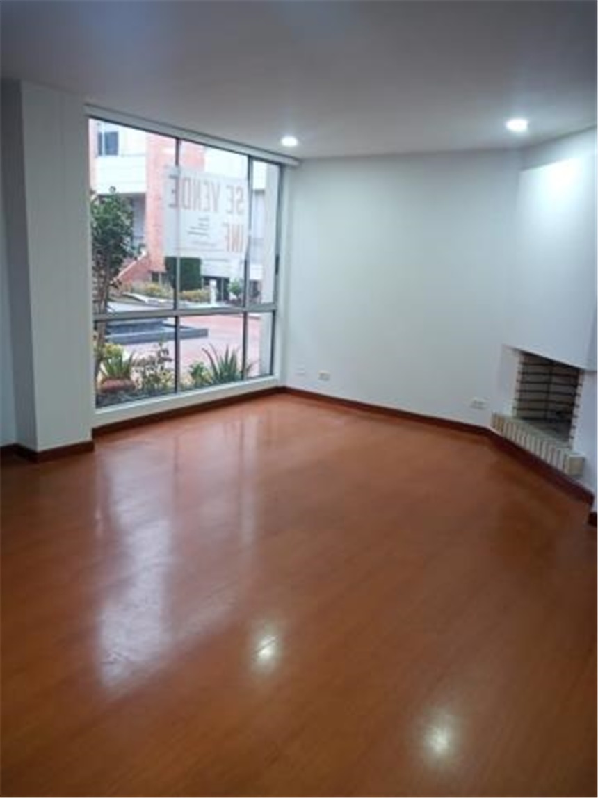 Casa en venta en Alameda, Bogotá · foto 3 de 12