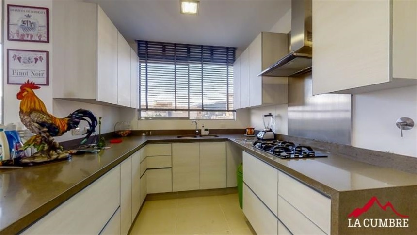 Apartment in Medellín, Alejandría, El Poblado - View 5